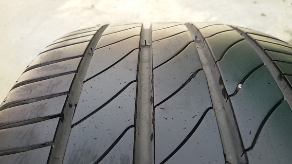 ยางรถยนต์