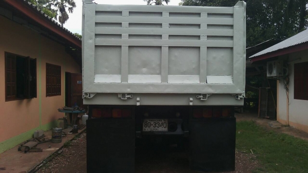 ฝากขาย 10ล้อดั้ม FM3M   240 แรง. สภาพพร้อมใช้