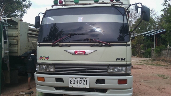 ฝากขาย 10ล้อดั้ม FM3M   240 แรง. สภาพพร้อมใช้