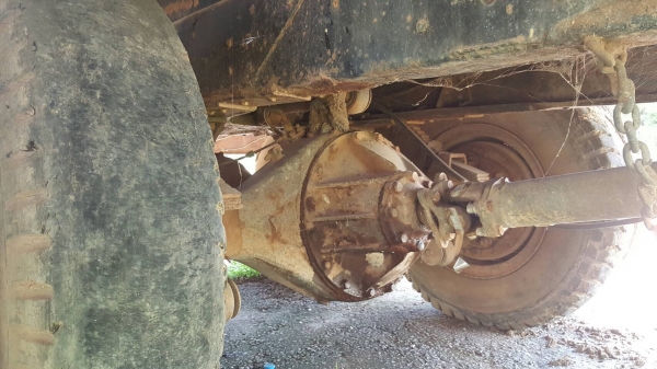 ขาย เทนเลอร์ 10 ล้อ หัวยาว เพลาเดียว มีหางพับไฮดรอริค ไม่มีทะเบียนนะครับ เครื่องเดิม TX เฟืองท้ายใหญ่ คัสซีสวย หางเทนเลอร์เหล็กใหญ่แข็งแรง รถใช้งานได้ปกติ