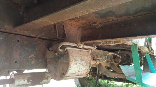 ขาย เทนเลอร์ 10 ล้อ หัวยาว เพลาเดียว มีหางพับไฮดรอริค ไม่มีทะเบียนนะครับ เครื่องเดิม TX เฟืองท้ายใหญ่ คัสซีสวย หางเทนเลอร์เหล็กใหญ่แข็งแรง รถใช้งานได้ปกติ