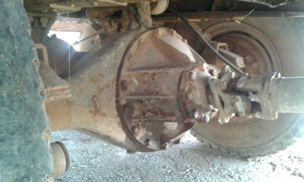 ขาย เทนเลอร์ 10 ล้อ หัวยาว เพลาเดียว มีหางพับไฮดรอริค ไม่มีทะเบียนนะครับ เครื่องเดิม TX เฟืองท้ายใหญ่ คัสซีสวย หางเทนเลอร์เหล็กใหญ่แข็งแรง รถใช้งานได้ปกติ