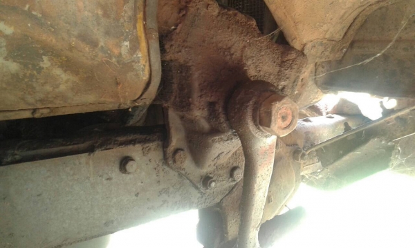 ขาย เทนเลอร์ 10 ล้อ หัวยาว เพลาเดียว มีหางพับไฮดรอริค ไม่มีทะเบียนนะครับ เครื่องเดิม TX เฟืองท้ายใหญ่ คัสซีสวย หางเทนเลอร์เหล็กใหญ่แข็งแรง รถใช้งานได้ปกติ