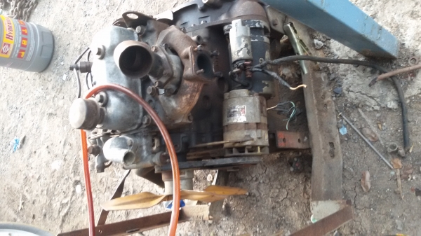 ขายแล้วครับ ช่างหนองจอกมีนบุรีมาเอาไปครับ ขอบคุณครับ เครื่อง..อีซากิ 25 แรง ขายตามสภาพ เครื่องติดดีนิม ไม่มีม้อน้ำ ราคา 7000