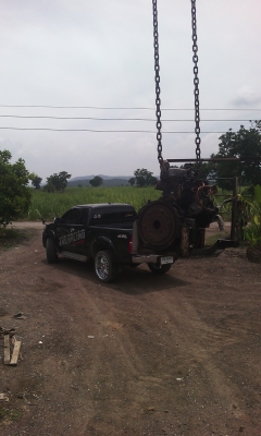 ขายแล้วครับ ช่างหนองจอกมีนบุรีมาเอาไปครับ ขอบคุณครับ เครื่อง..อีซากิ 25 แรง ขายตามสภาพ เครื่องติดดีนิม ไม่มีม้อน้ำ ราคา 7000