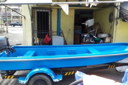 ขาย เรือ ไฟเบอร์ 3 ลอน 13 ฟุต พร้อมเครื่องYamaha 30 แรง + ถังน้ำมัน เครื่องเดินปกติ (ไม่รวมเทเลอร์ ) ราคา 73,000