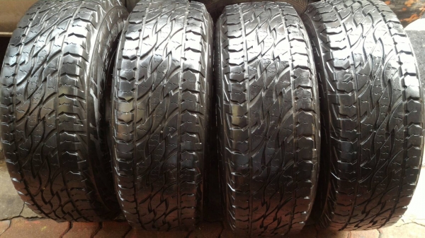 ล้อลาย Bradley Bead - Lock พร้อมยาง 245 x 70 x 16 AT ล้อลาย Bradley Bead - Lock พร้อมยาง 245 x 70 x 16 AT