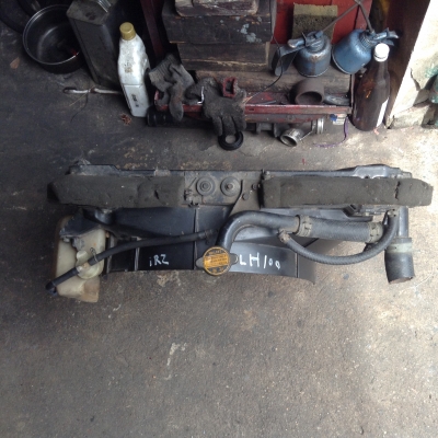 ขายหม้อน้ำรถตู้ LH100