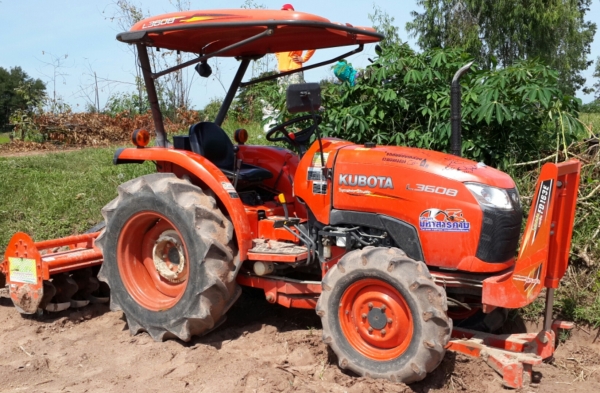 L3608 อุปกรณ์4ชิ้นเล่มทะเบียนพร้อมครับ