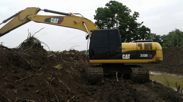 ต้องการขายรถแบคโฮ