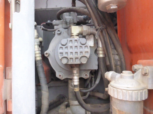 Hitachi ZX135US เก่าญี่ปุ่น รถปี2007