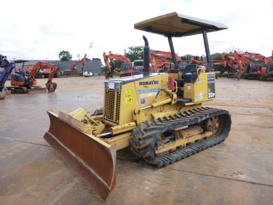 รถแทรคเตอร์ D20P-7E S/N:818XX รุ่นยอดนิยม เกียรตัด ประหยัดน้ำมัน