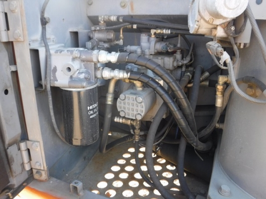 Hitachi ZX120 เก่าญี่ปุ่น ถึงไทยเร็วๆนี้ สนใจโทร 081-858-1834 แบงค์