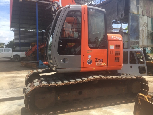 ขายHITACHI ZX135US  มาใหม่ เก่าญี่ปุ่นแท้  ปี2008  แทรคใหญ่..ชั่วโมงน้อย  สภาพสวยมากๆๆ  สนใจโทร 089-7462641  สุวรรณี