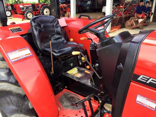 สินค้ามาใหม่นะค่ะ ขายรถไถยันมาร์ EF494T4WD 2เพลา พร้อมอุปกรณ์ใบมีดดันดินหน้าและผานพรวน ใช้งาน 619 ชม. ราคา 468,000 บาท สนใจโทร 081-9136451 หรือ ขอดูรูปเพิ่มเติมทาง line:bow6451 ค่ะ สินค้ามาใหม่นะค่ะ ขายรถไถยันมาร์ EF494T4WD 2เพลา พร้อมอุปกรณ์ใบมีดดันดินหน้าและผานพรวน ใช้งาน 619 ชม. ราคา 468,000 บาท สนใจโทร 081-9136451 หรือ ขอดูรูปเพิ่มเติมทาง line:bow6451 ค่ะ