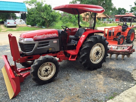 สินค้ามาใหม่นะค่ะ ขายรถไถยันมาร์ EF453T 4WD2เพลา พร้อมอุปกรณ์ใบมีดดันดินหน้าและผานพรวน ราคา 298,000 บาท สนใจโทร 081-9136451 หรือ ขอดูรูปเพิ่มเติมทาง line:bow6451 ค่ะ สินค้ามาใหม่นะค่ะ ขายรถไถยันมาร์ EF453T 4WD2เพลา พร้อมอุปกรณ์ใบมีดดันดินหน้าและผานพรวน ราคา 298,000 บาท สนใจโทร 081-9136451 หรือ ขอดูรูปเพิ่มเติมทาง line:bow6451 ค่ะ