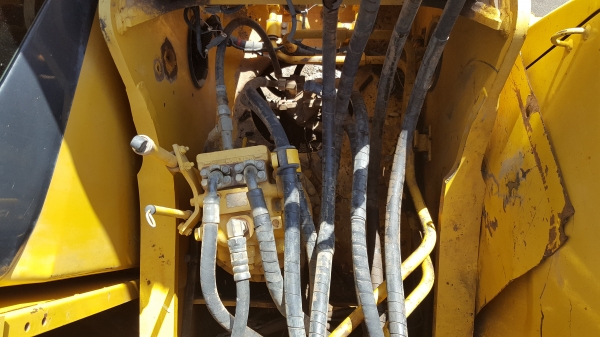 ขายKomatsu PC 200-7