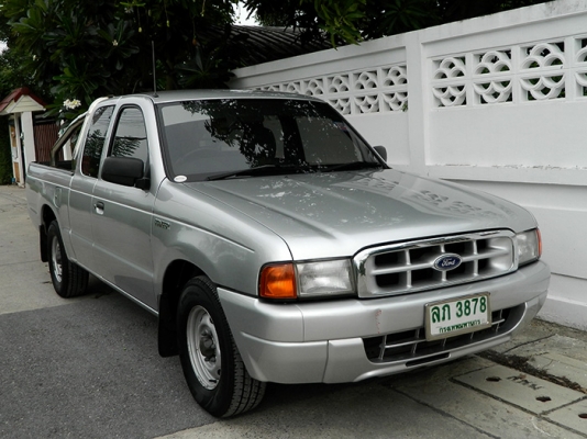 FORD RANGER Super Cab 2.5 รถมือเดียวออกห้าง สภาพดีราคาไม่แพงครับ
