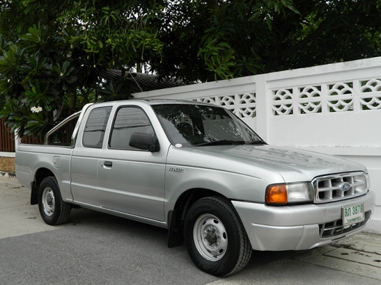 FORD RANGER Super Cab 2.5 รถมือเดียวออกห้าง สภาพดีราคาไม่แพงครับ