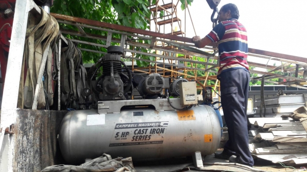 ขายปั้มลม capmbell hausfeld made in uas ถังขนาด 320 ลิตร ราคาถูก 18500 มอเตอรื5แรง