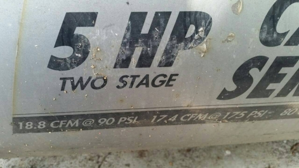 ขายปั้มลม capmbell hausfeld made in uas ถังขนาด 320 ลิตร ราคาถูก 18500 มอเตอรื5แรง