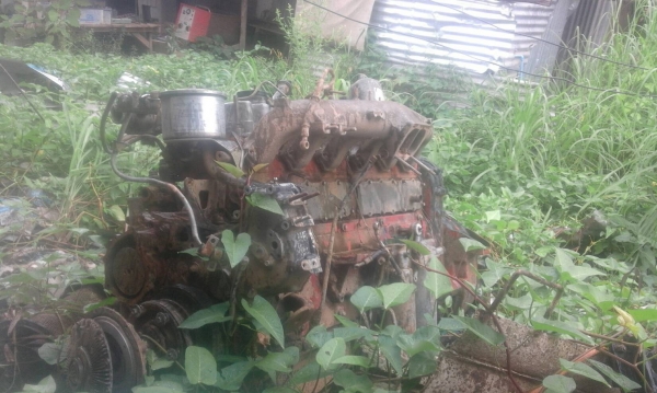 ขายซากรถโม่ HINO FR2708 ช่วงล่าง ZM 10 นอ๊ด 2 เพลาทะเบียนเต็มเครื่อง EK 100 ขายซากรถโม่ HINO FR2708 ช่วงล่าง ZM 10 นอ๊ด 2 เพลาทะเบียนเต็มเครื่อง EK 100