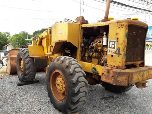 ขายรถตักล้อยาง CAT 920