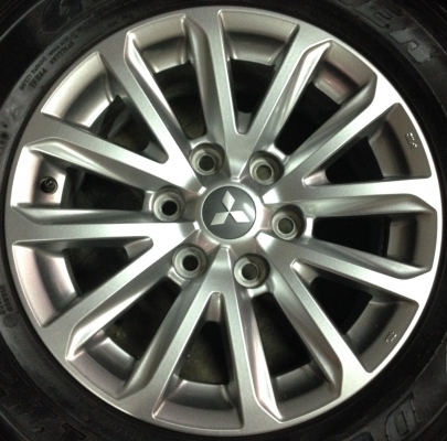 แม็ก นิว มิตซูบิชิ ไตตั้น พลัส พร้อมยาง 245-65-17 แม็ก นิว มิตซูบิชิ ไตตั้น พลัส พร้อมยาง 245-65-17