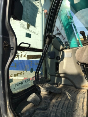 Kobelco SK135SR-1ES #YY04-06851 รถขุดนำเข้าจากญี่ปุ่น โทร. 080-6565422 (หนิง)