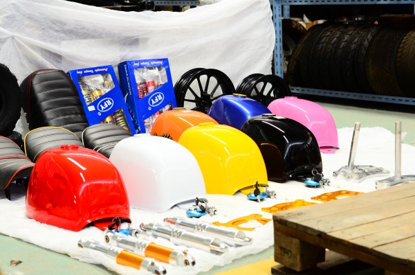 รถ/อะไหล่ !!!! ชาลี  มังกี้ กอลิล่า แต่ง  มีมากกว่า 100++ แบบ โครง cnc รวมของแต่งท่อ เบาะ เพียบ ราคาเริ่มต้น.........