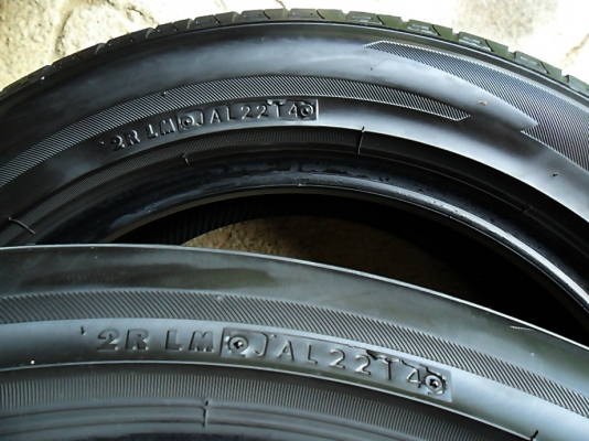 ยาง17 ลงพื้นปี15 บริดสโตน 215-55-R17 (4เส้น4,300)