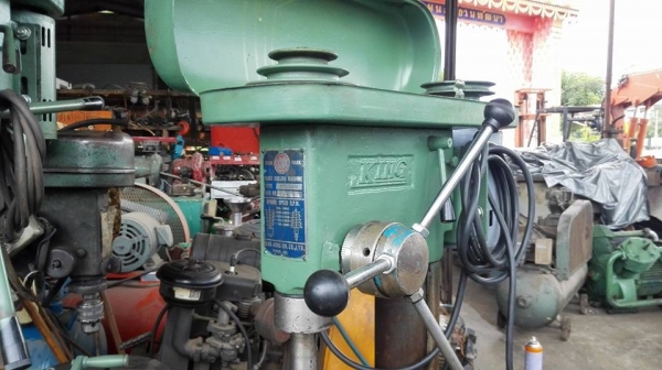 ** Sold ** เจาะคิงส์ KING TAIWAN รุ่น KSD-34M เจาะโต 16 mm. มอเตอร์ Toshiba 1/2 HP 220V สวยสดแน่นมาเทสก่อนได้!!