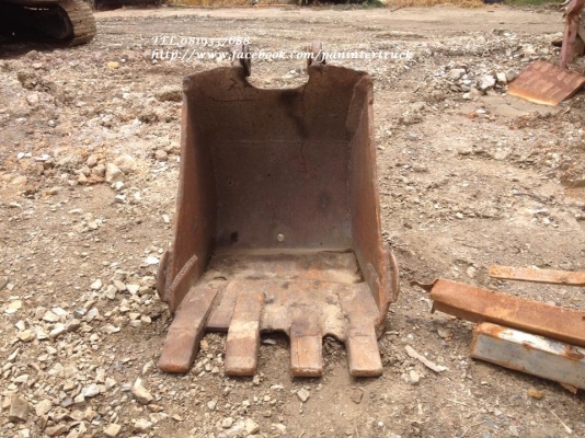 FROM JAPAN บุ๊งกี๋สำหรับรถขุดไซค์100,110,115,120 / สลัก 60 มิล/ แบบมีปีกข้าง / 4 ฟัน/ ราคาเพียง(ใบละ) 15,500 บาท FROM JAPAN บุ๊งกี๋สำหรับรถขุดไซค์100,110,115,120 / สลัก 60 มิล/ แบบมีปีกข้าง / 4 ฟัน/ ราคาเพียง(ใบละ) 15,500 บาท