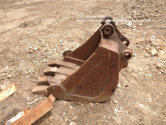 FROM JAPAN บุ๊งกี๋สำหรับรถขุดไซค์100,110,115,120 / สลัก 60 มิล/ แบบมีปีกข้าง / 4 ฟัน/ ราคาเพียง(ใบละ) 15,500 บาท FROM JAPAN บุ๊งกี๋สำหรับรถขุดไซค์100,110,115,120 / สลัก 60 มิล/ แบบมีปีกข้าง / 4 ฟัน/ ราคาเพียง(ใบละ) 15,500 บาท