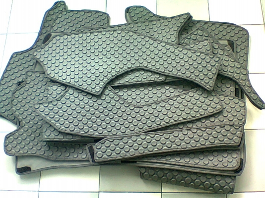 SALE พรมกระดุมเข้ารูปเต็มคัน VIOS 2013