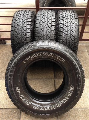 ยาง All Yokohama 265 70 16 สิ้นปี12 ดอกเต็ม ใช้ยาว ราคาไม่แพง