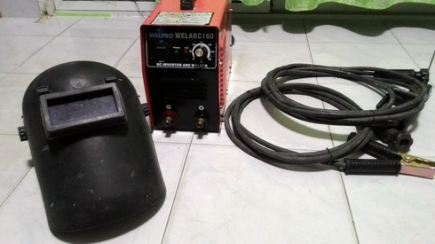 ตู้เชื่อมระบบซุปเปอร์อินเวอร์เตอร์ welproขนาด160A สภาพพร้อมใช้งาน อุปกรณ์ครบครับ ตู้เชื่อมระบบซุปเปอร์อินเวอร์เตอร์ welproขนาด160A สภาพพร้อมใช้งาน อุปกรณ์ครบครับ