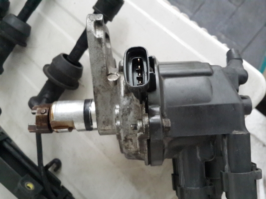 จานจ่ายพร้อมสาย