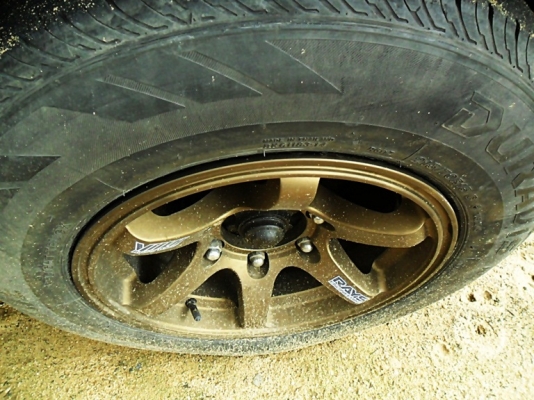 แม็กกระบะซิ่งขอบ15 TE37ก้านยก 6รู139 พร้อมยาง บริดสโตน ปลายปี13 (4ล้อ 8,900)