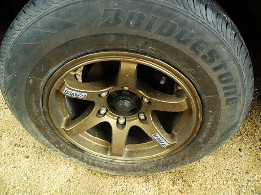 แม็กกระบะซิ่งขอบ15 TE37ก้านยก 6รู139 พร้อมยาง บริดสโตน ปลายปี13 (4ล้อ 8,900)