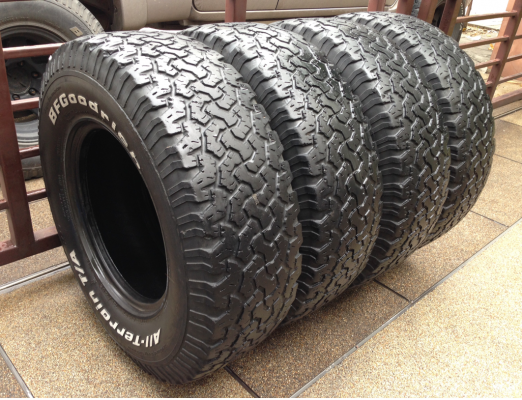 ยาง All BF Goodrich 265 75 16 กลางปี12 ดอกเยอะ พร้อมใช้งาน ราคาเร้าใจ