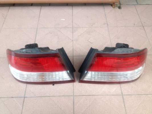 ไฟท้าย NISSAN A32 เก่าญี่ปุ่นเเท้สภาพสวยคู่ละ ไฟท้าย NISSAN A32 เก่าญี่ปุ่นเเท้สภาพสวยคู่ละ