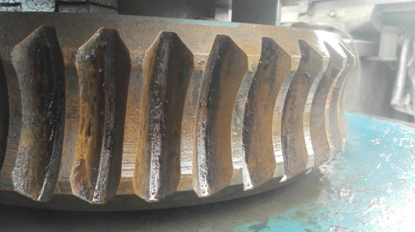 Sell> เครื่องดัดท่อไอเสีย 3" มอเตอร์ Mitsu 5 HP 380V มาแต่ตัวไม่มีอุปกรณ์ สภาพยังสดเฟืองอ้วนเต็มมาเทสก่อนได้!!