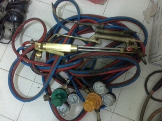 ขายทั้งหมด เลิกกิจการ กับบ้านนอก สนใจติดต่อ 0845599592