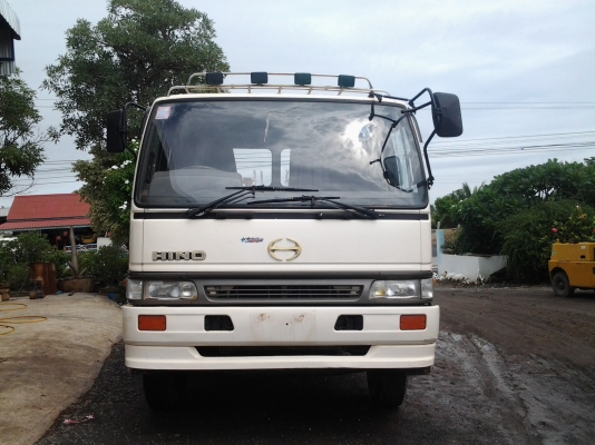 ขาย10ล้อ2เพลาเครื่องJO8C 215แรงยาง900ราคา820000