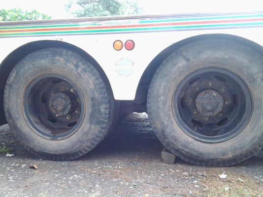 ขาย10ล้อ2เพลาเครื่องJO8C 215แรงยาง900ราคา820000 ขาย10ล้อ2เพลาเครื่องJO8C 215แรงยาง900ราคา820000