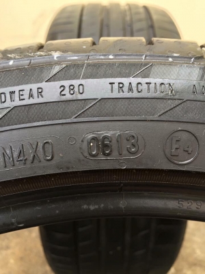 ขายยาง CONTINENTAL ContiSportContact 5P 235-40-18 ปี13 ดอกหนาจัด ไม่กินข้าง คู่ละ 3,400 บาท