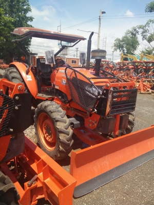 ขาย คูโบต้า M7040 MAX พร้อมใช้งาน ดาวน์ 55,000 บาท มีรับประกันหลังการขาย