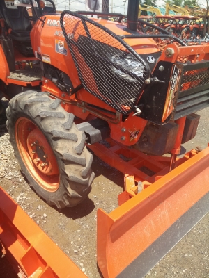 ขาย คูโบต้า M7040 MAX พร้อมใช้งาน ดาวน์ 55,000 บาท มีรับประกันหลังการขาย