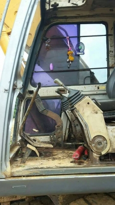 ขายรถขุด แบคโค SK200 มาร์คที เครื่องดี ช่วงล่างดี เอวแน่น ทำงานเร็ว แอร์เย็น เอกสารใบซื้อขาย ราคา620,000 สนใจโทร 090-8588220คุณนะ 093-3258446คุณบิว หรือเข้าดูสินค้าอื่นๆได้ที่ www.narong2truck.com หรือ www.truck.in.th/498 หรือเพจFacebook ณรงค์ ซื้อขายรถมื